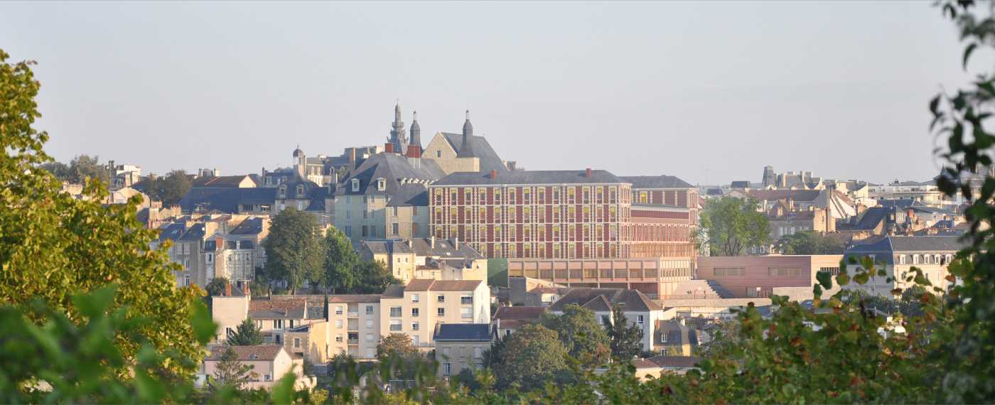 Réalisation BS SYNTHESE : Réhabilitation du collège Henri-IV à Poitiers